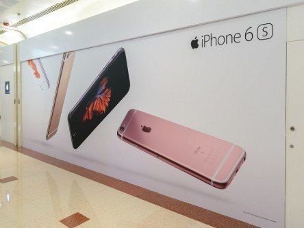 Gadgets news: iPhone 6s teardown, Blackberry Priv and Pebble Time Round