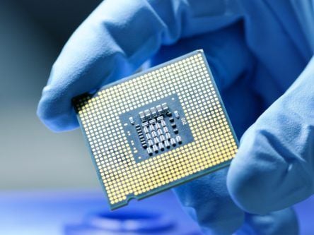 Apple inks multibillion-dollar chip deal with Broadcom